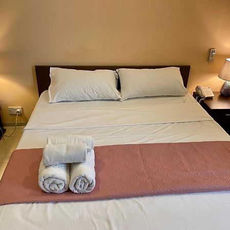 Malta Paradise Central Accomodation Hotel San Ġiljan Kültér fotó