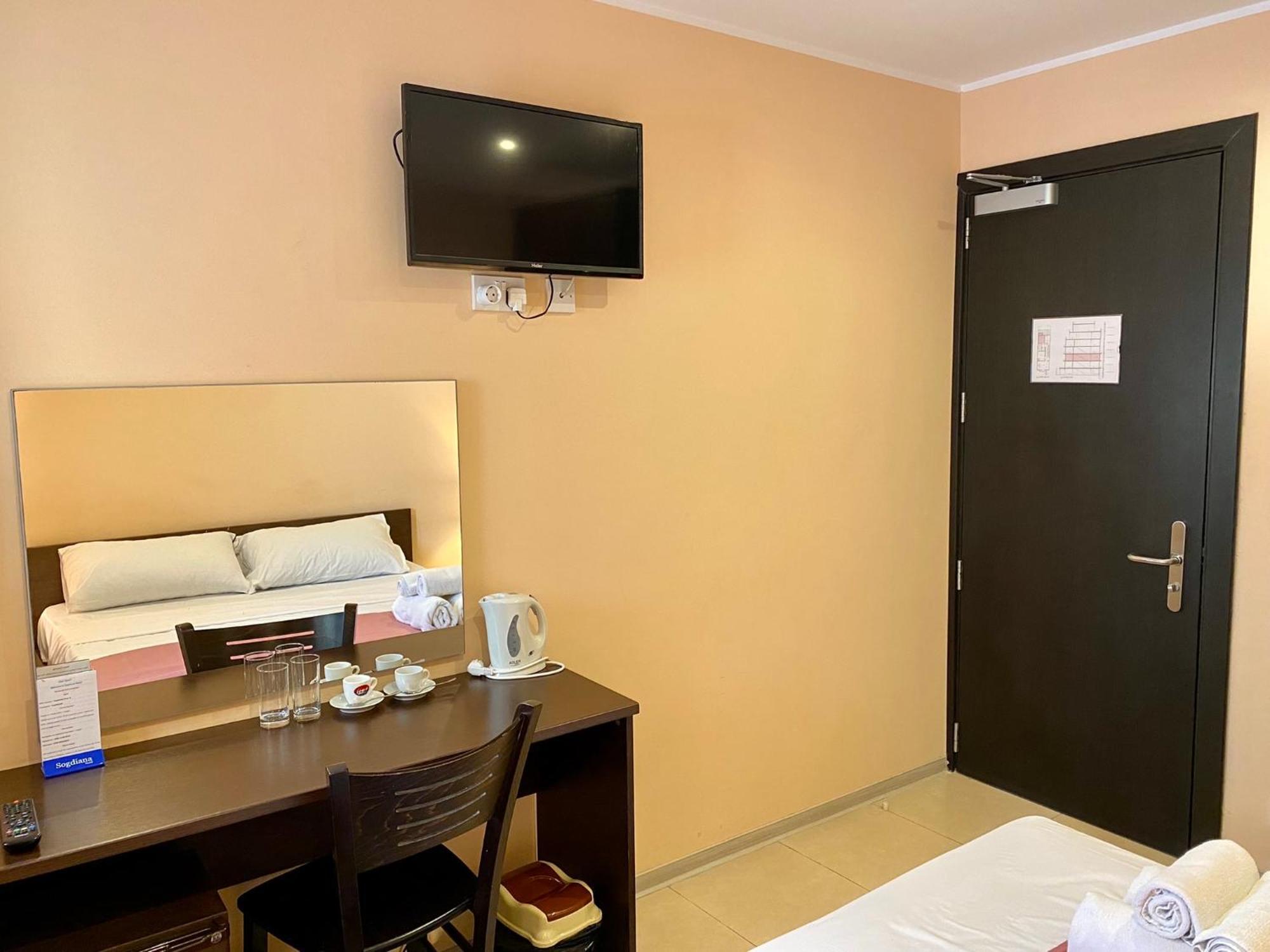 Malta Paradise Central Accomodation Hotel San Ġiljan Kültér fotó