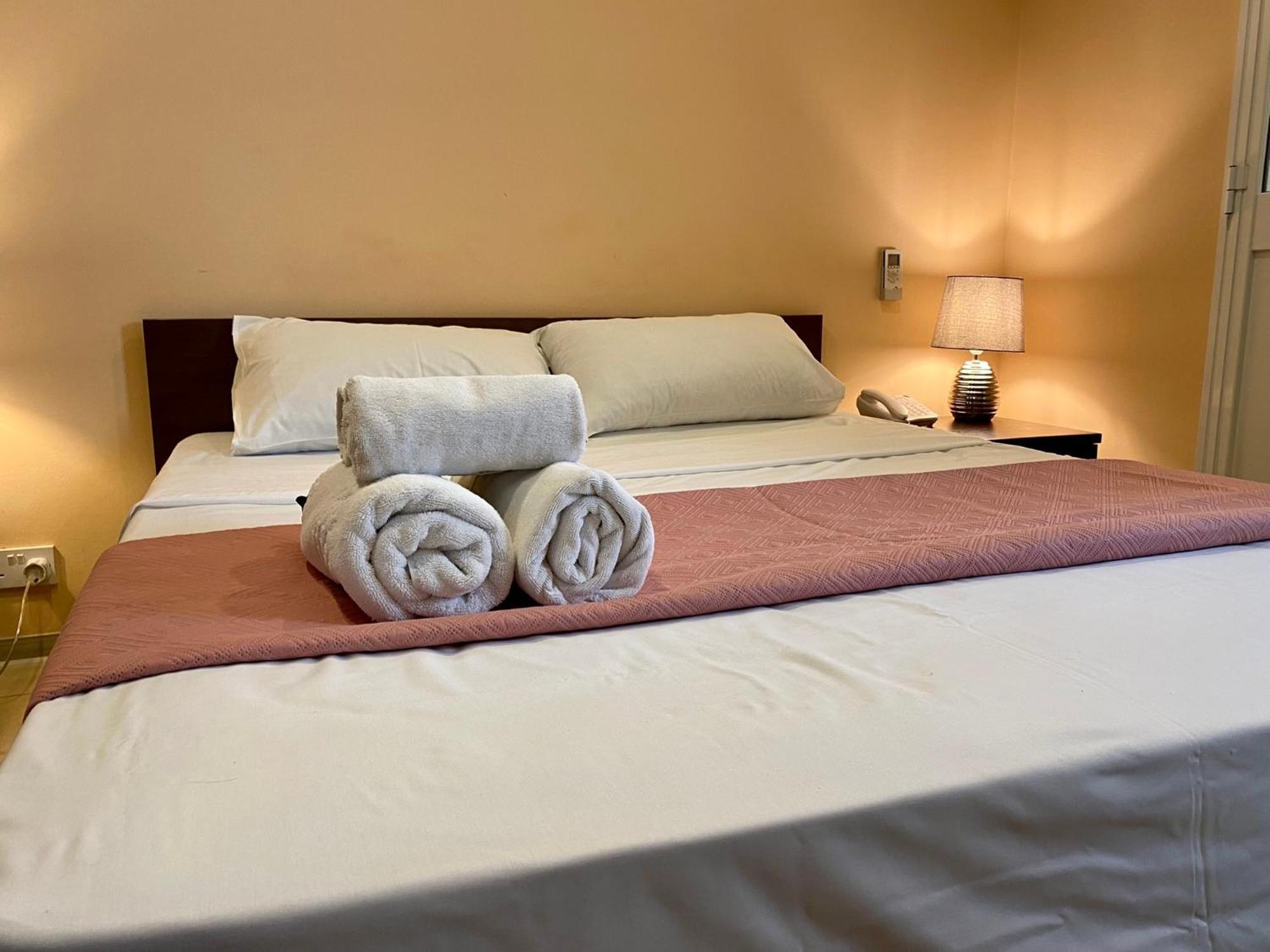 Malta Paradise Central Accomodation Hotel San Ġiljan Kültér fotó