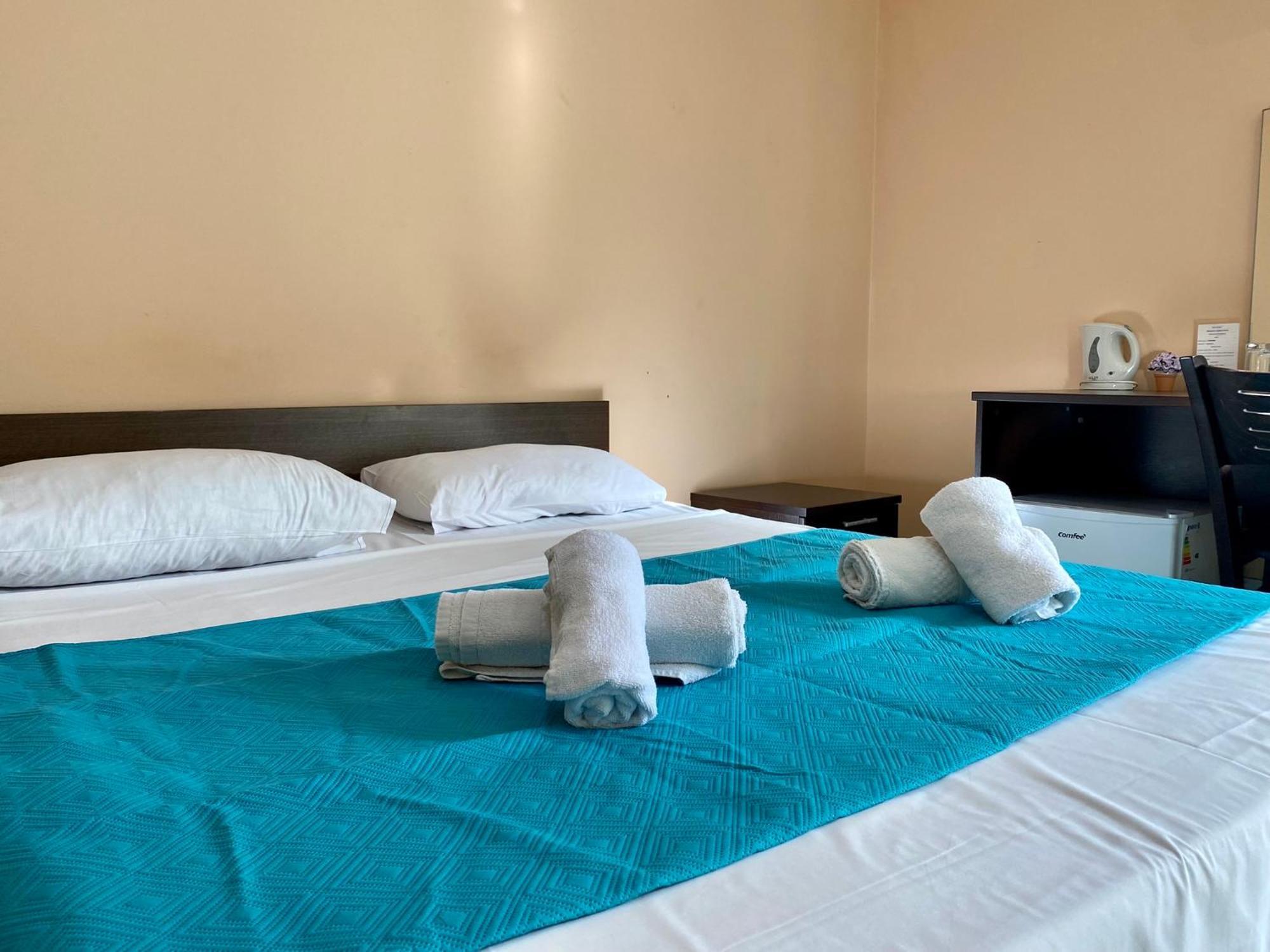 Malta Paradise Central Accomodation Hotel San Ġiljan Kültér fotó